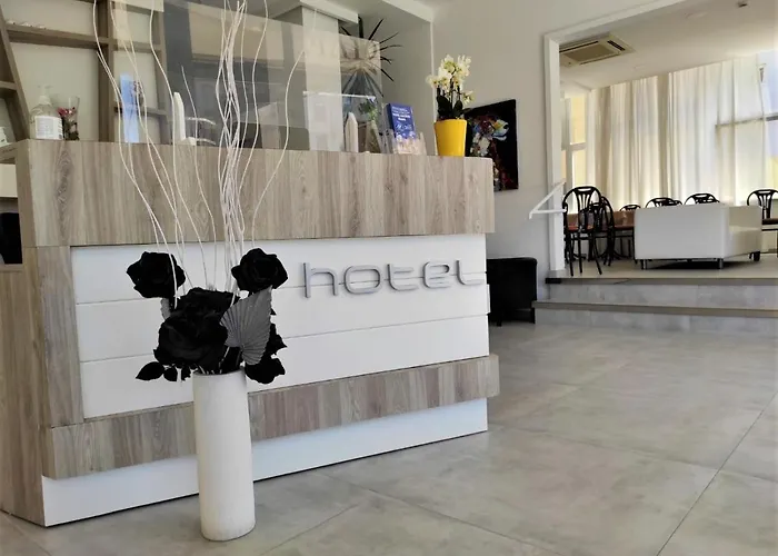 Hotell Madrid Rimini